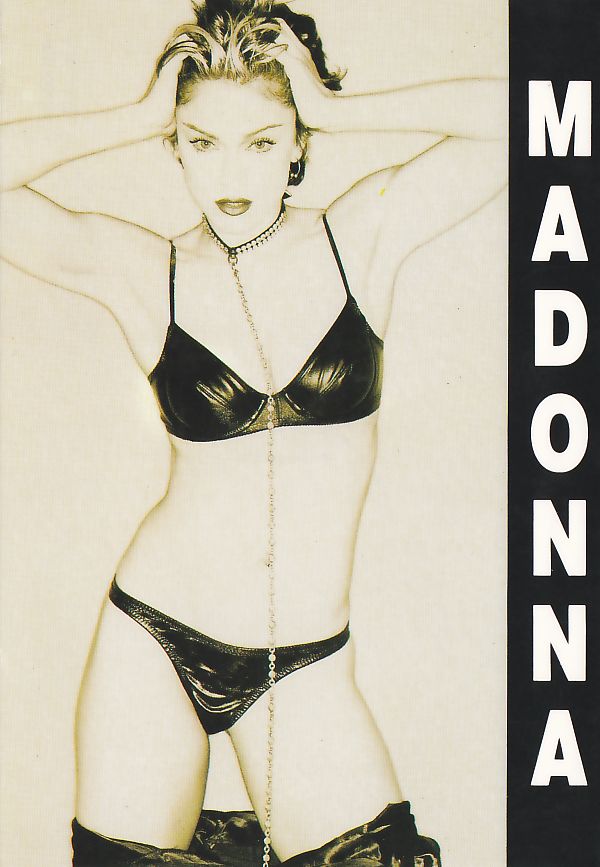 Printed in EEC Madonna Ref.1015